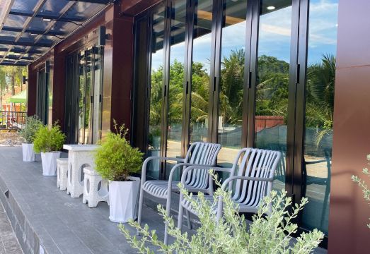 Happy Hotel Aonang Krabi  Hotel Overview