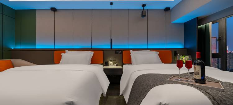 美兰影音·电竞酒店(唐山万达店)图片