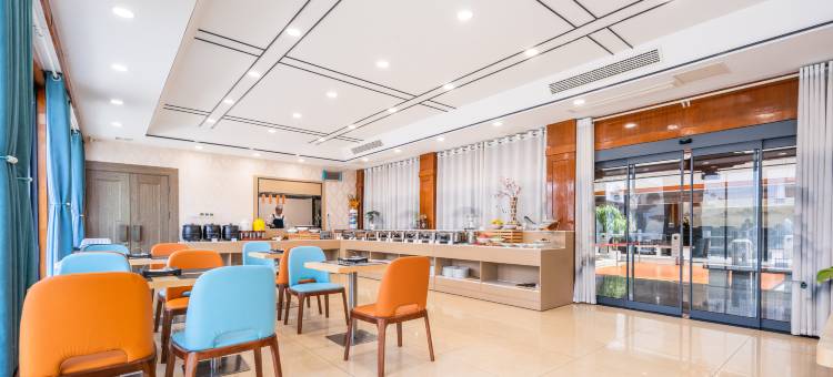 太白酒楼花园酒店(济宁任城职业技术学院店)图片