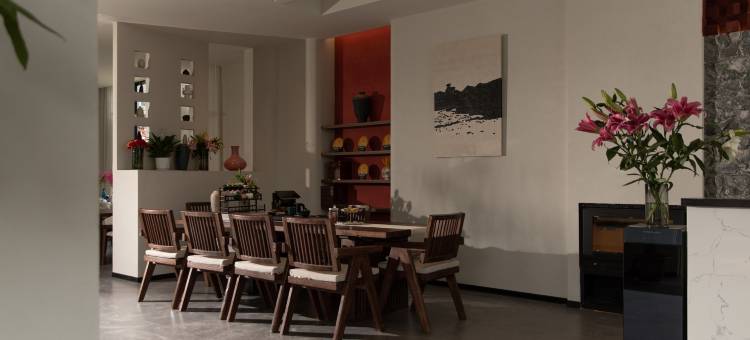 香川云归·诧寂艺术空间HOMESTAY·巨幕投影富氧观景民宿(古城店)图片