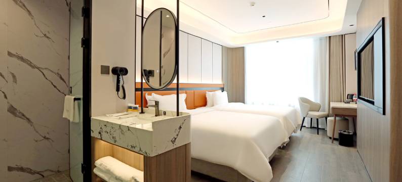 和怡酒店(新西市场海鲜街店)图片