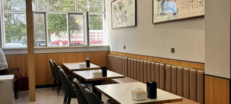 如家UP华驿智旅酒店(哈密伊州区雅合大厦店)图片