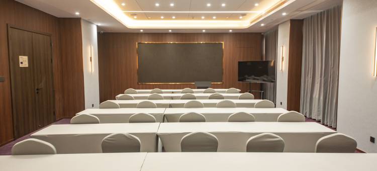 兰欧酒店(湖州高铁站店)图片