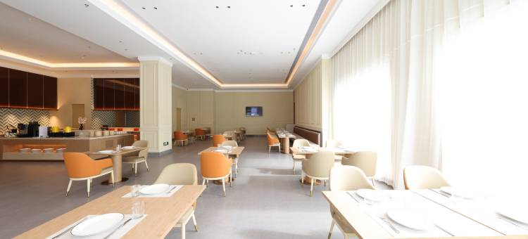 维也纳酒店(奉节夔门印象码头店)图片