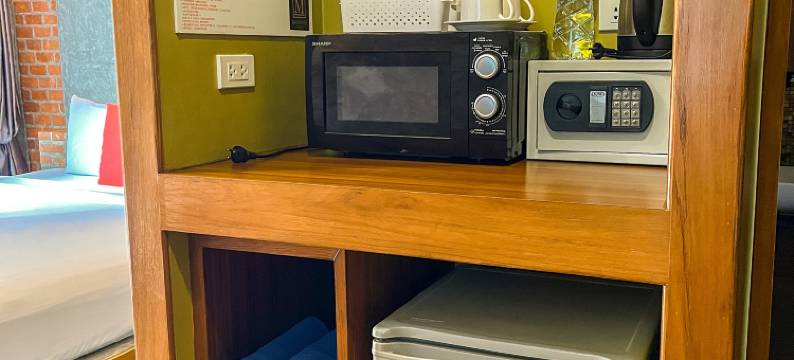 普吉岛查龙码头附近的 BaanMee(BaanMee Phuket near Chalong Pier)图片