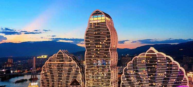 西双版纳景洪黎明·杉月观景美宿(告庄星光夜市店)图片