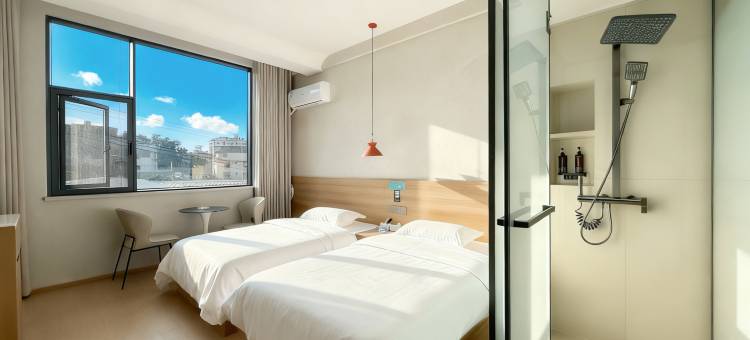 普洱红树林酒店(戴家巷古建筑群机场店)图片