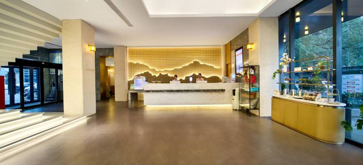 昆仑乐居酒店(焦作沁阳市政府店)图片