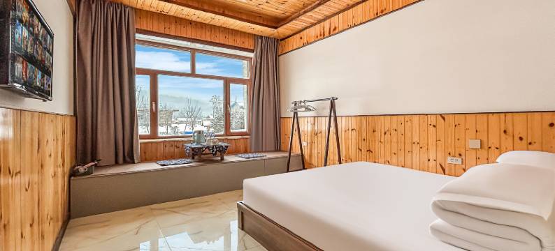 雪谷亿来客栈图片