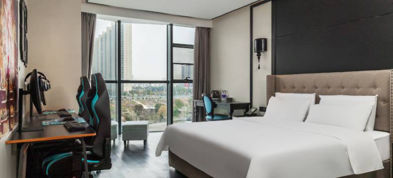 雷神电竞酒店(万科天空之城2049斗门地铁站店)图片