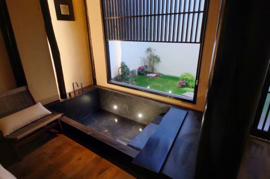 花筑奢·牙绯民宿(南浔古镇百间楼店)图片
