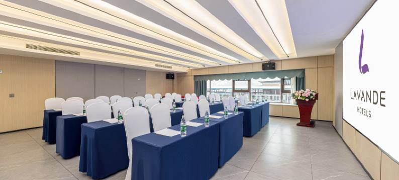 白玉兰酒店(广元南河汽车站北京路店)图片