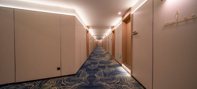 睿柏·云酒店(蚌埠五河店)图片