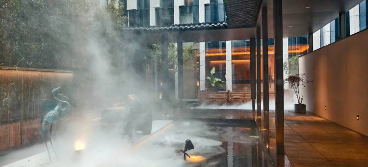 建国璞隐酒店(上海世博园梅赛德斯奔驰文化中心店)图片