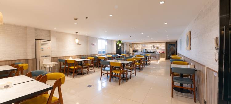 汉庭优佳酒店(上海金运路地铁站店)图片