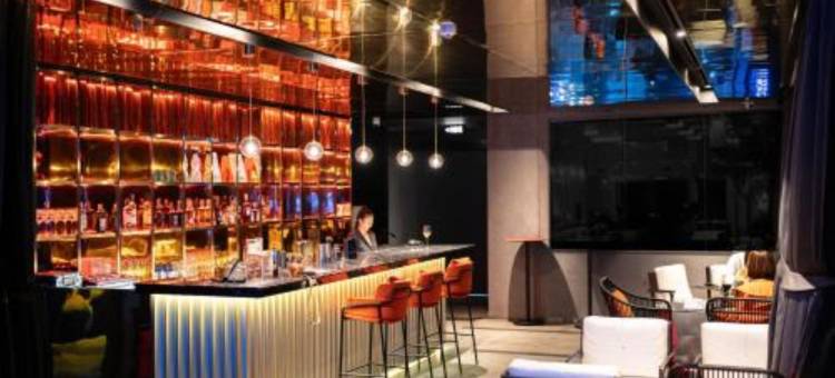 曼谷素坤逸87号温德姆华美达酒店(Ramada by Wyndham Bangkok Sukhumvit 87)图片