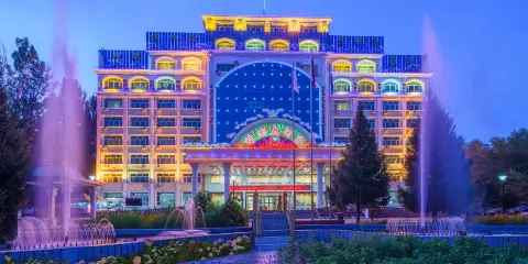 布爾津神湖大酒店