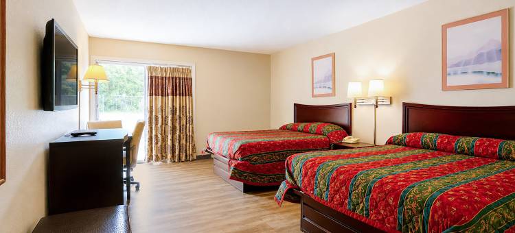 斯汤顿VA家乡旅馆，靠近11号公路(Hometown Inn Staunton VA near Hwy 11)图片