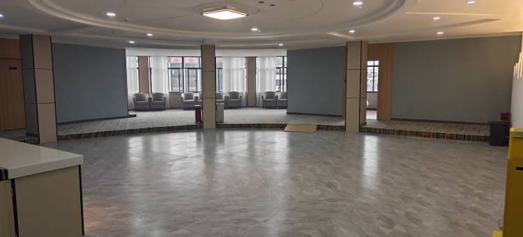 华联智选酒店图片