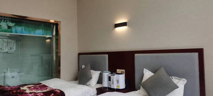 萨嘎圣达假日精品酒店图片