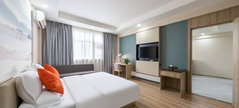 昆山凯悦商务酒店(北门路九方城店)图片