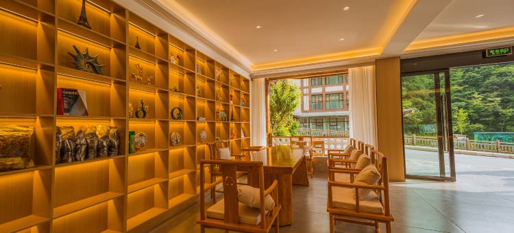 神农架在路上酒店(大九湖坪阡古镇店)图片