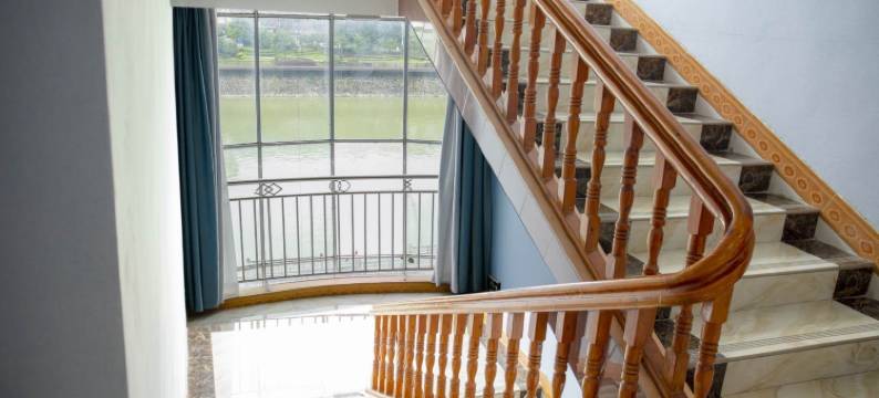 施秉舞阳河大酒店图片