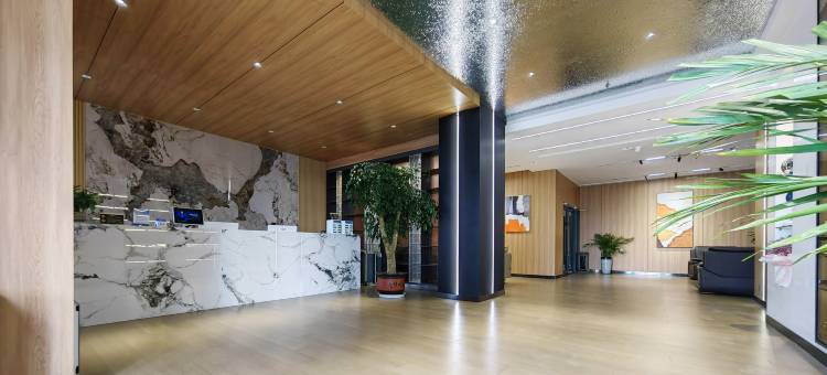 蓝登臻选酒店图片