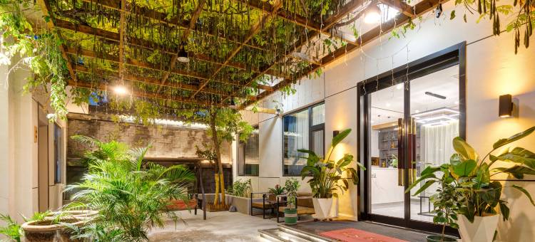 花筑·云华里民宿(华山北站西岳庙店)图片