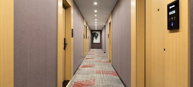 骏怡酒店(宜兴阜北地铁站店)图片