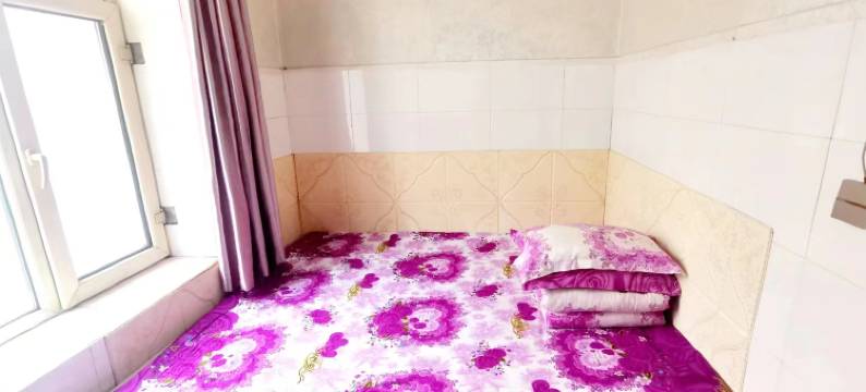 白山聚友旅店图片