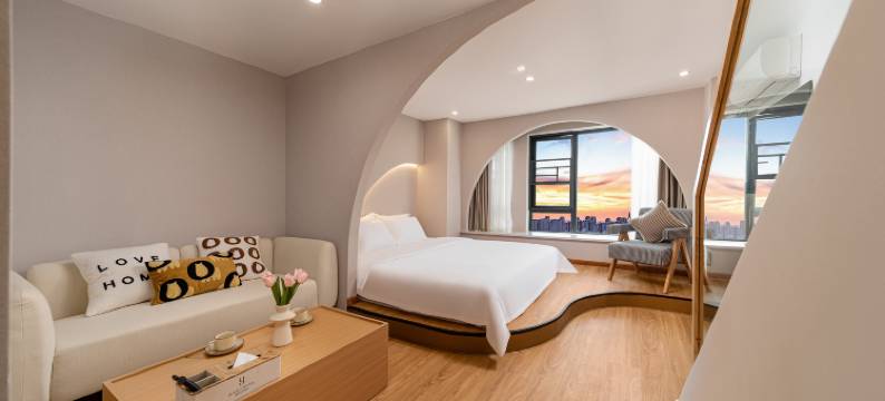 喜悦设计师酒店(时代广场西昌站店)图片