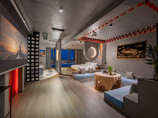 泥木·SKY CITY HOTEL(绵阳经开万达广场南郊机场店)