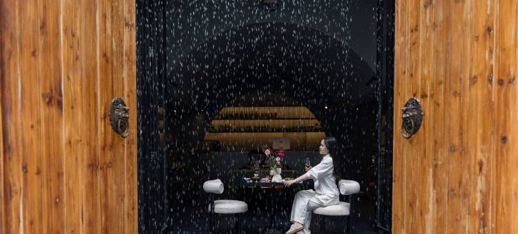 江南赋园林私汤设计师民宿(南浔古镇店)图片