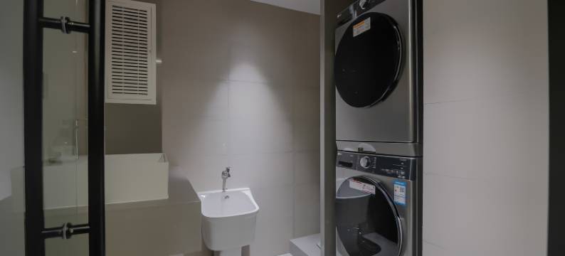 芷枫·轻奢酒店(玄武湖景区云南路地铁站店)图片