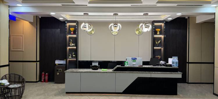 索菲大酒店(那曲拉萨北路店)图片