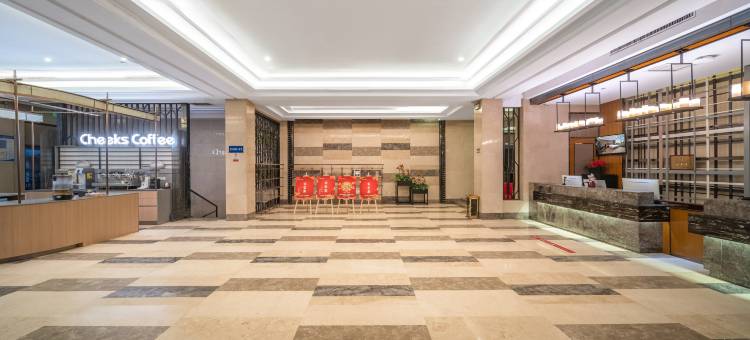 云缨电竞民宿(郑州绿城广场地铁站店)图片
