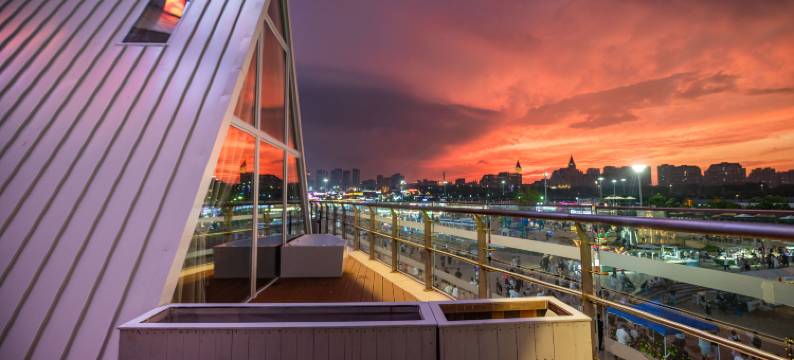 青岛金沙滩沐海度假民宿(凤凰之声大剧院店)图片