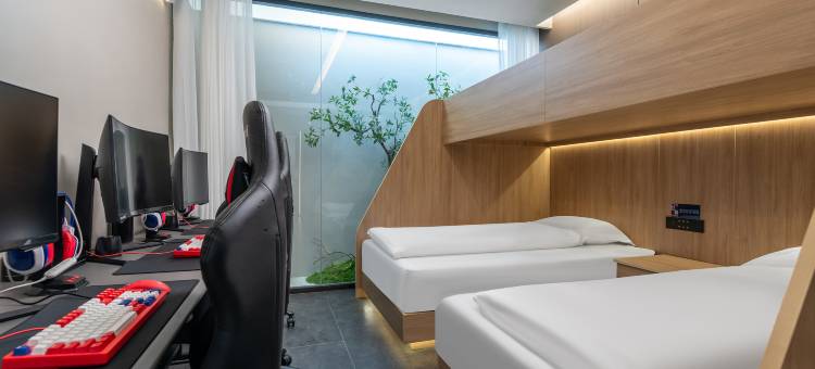 艾特摩高电竞酒店(南京夫子庙店)图片