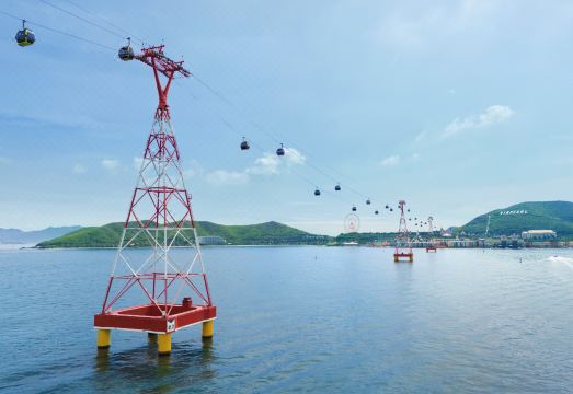 Nha Trang Marriott Resort & Spa, Hon Tre Island Hotel Overview