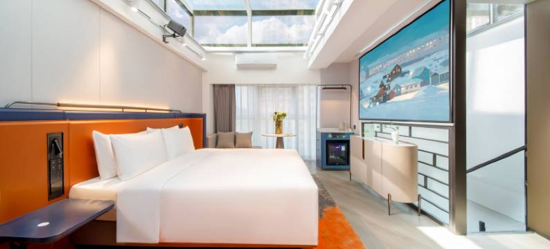 H水晶酒店(西安高新软件新城国际会议中心店)图片