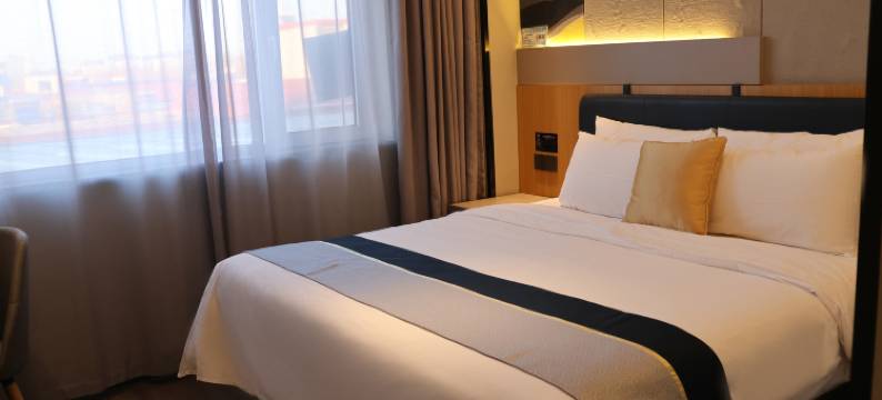 四季逸家商旅酒店(正定古城荣国府店)图片