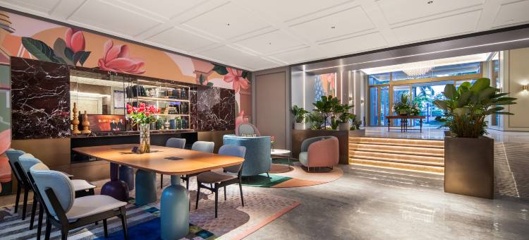 西双版纳热带花卉园美居酒店图片