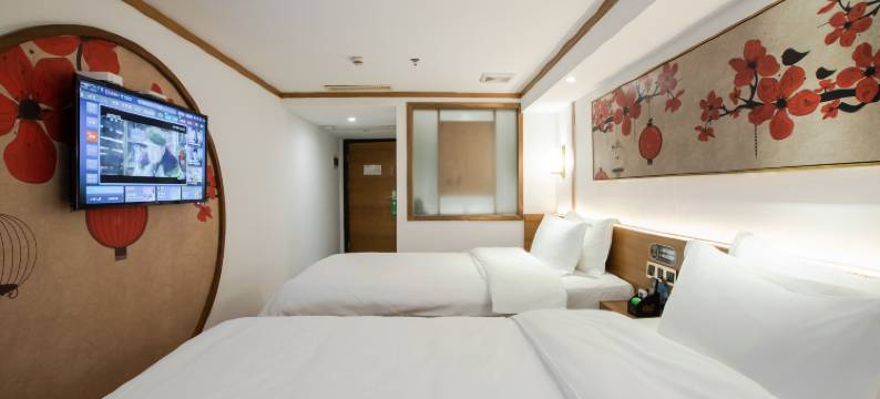 东川精品酒店(广东省人民医院烈士陵园地铁站店)图片