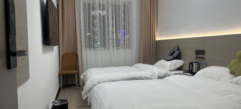 清幽民宿(万岁山大宋武侠城店)图片