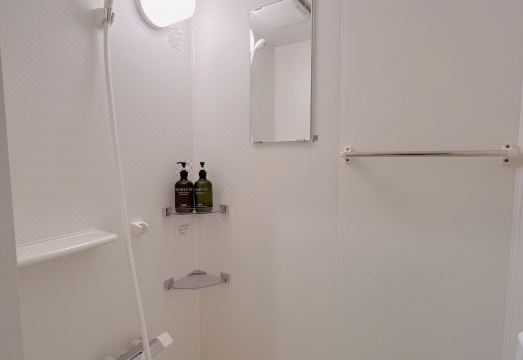 Snowball Hostel Hotel Overview