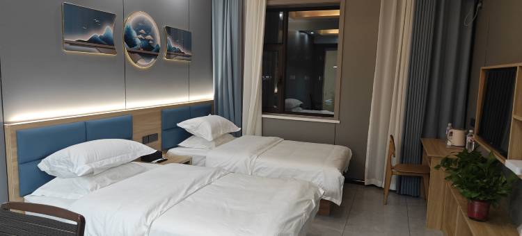 嘉豪商务酒店(天柱山景区店)图片