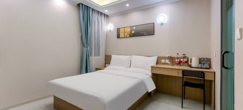 晚庭民宿(西安钟鼓楼回民街店)图片