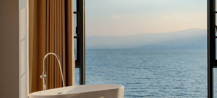 洱海一号海景度假院子(大理海东理想邦店)图片