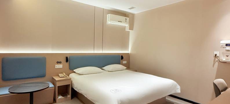 驿家365酒店(北京牛街陶然亭地铁站店)图片